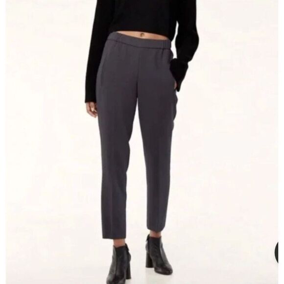 WILFRED x ARITZIA Darontal Pant Dark Grey Elastic Waist Cropped Women’s Size 4 - Picture 1 of 9